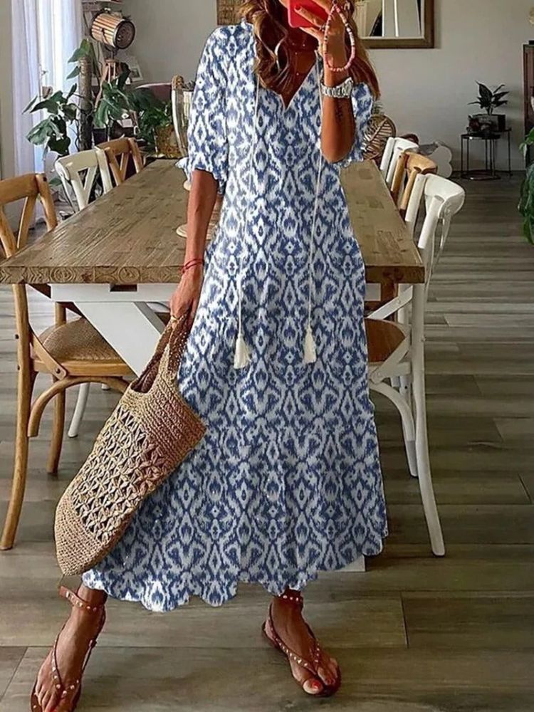 Élodie Velvet Floral Maxi Dress