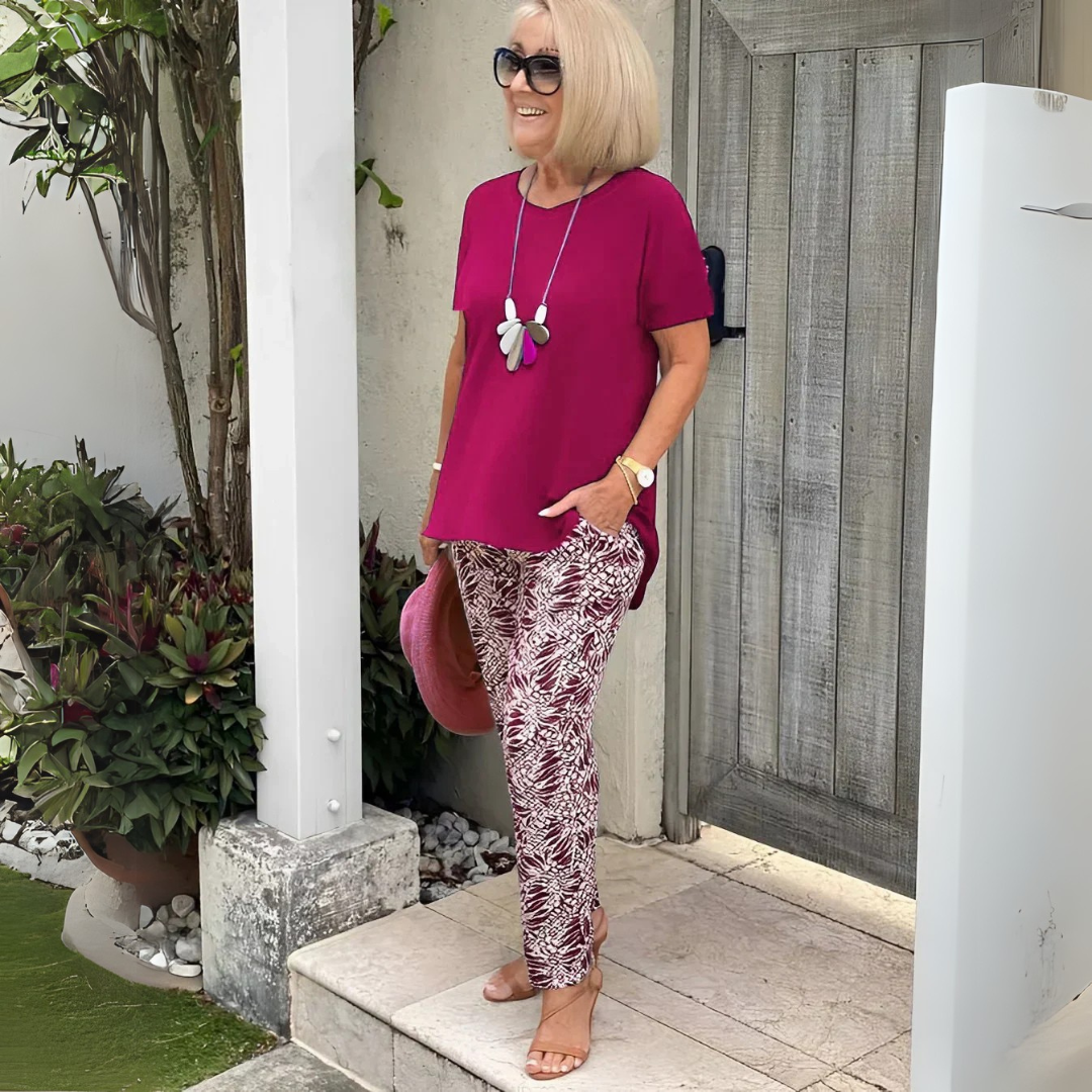 Cara Elegant Relaxed Set