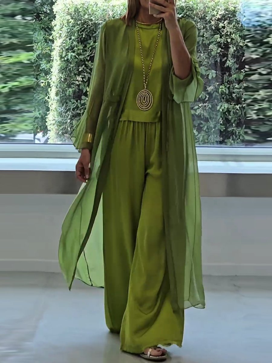 Lynda Elegant & Comfy Set