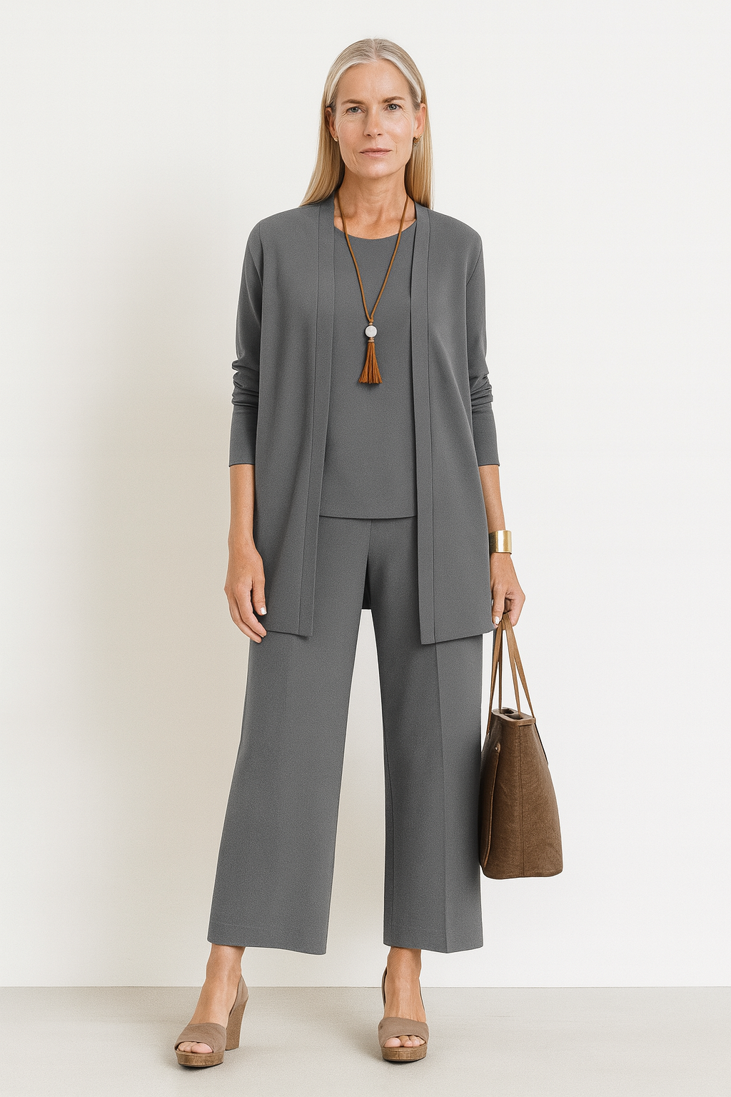 Mila Elegant & Comfy Set