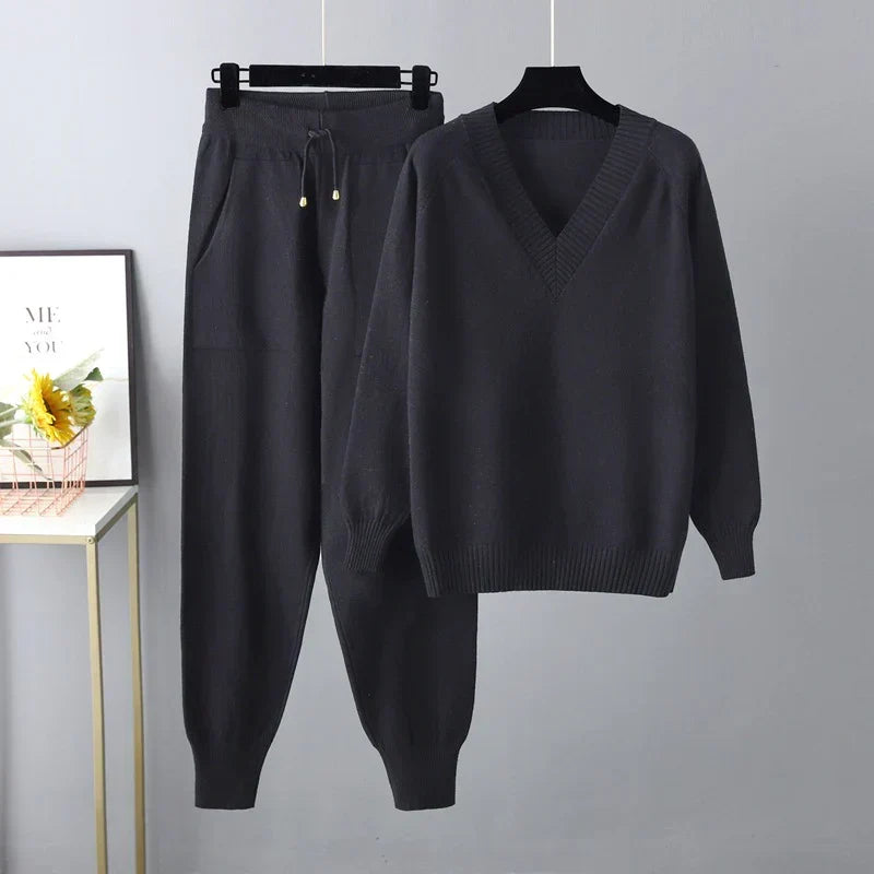 Caroline Elegant & Comfy Set