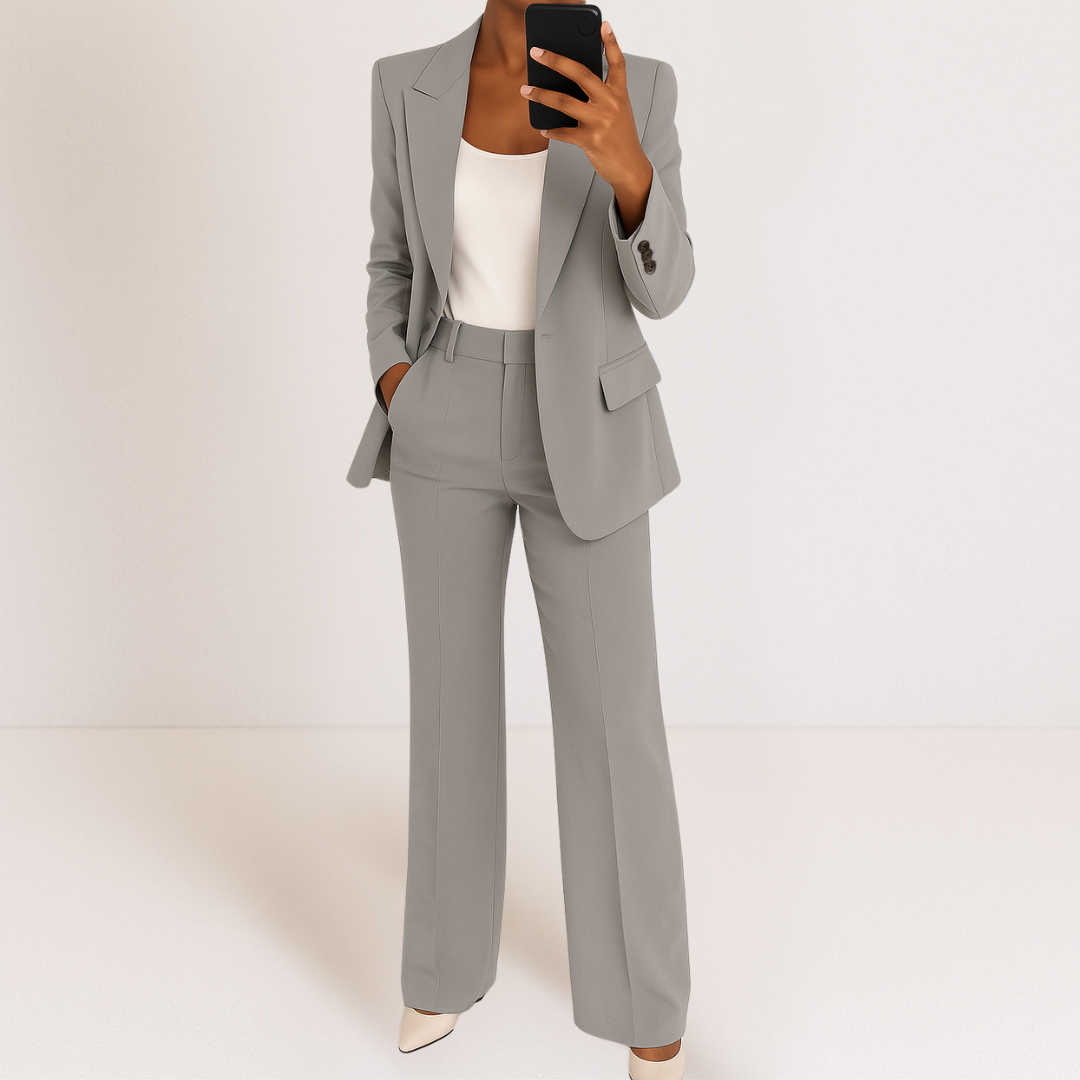Mélanie Elegant Versatile Suit