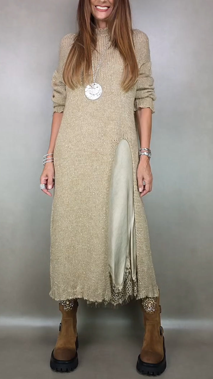 Anarise Elegant Maxi Dress