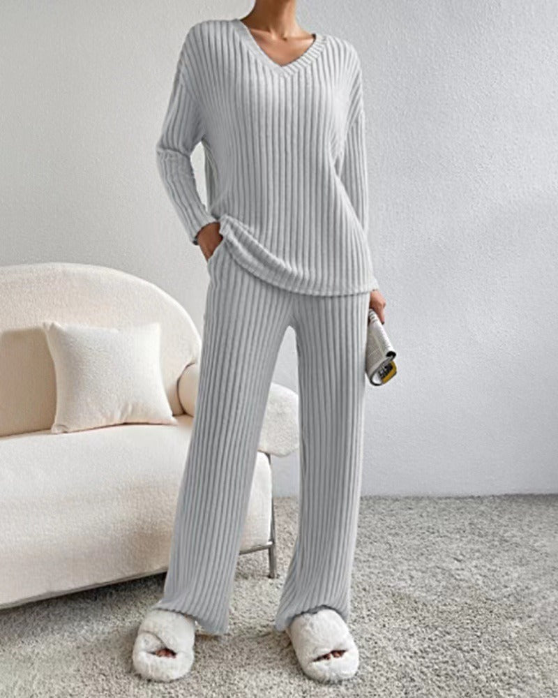 Arabella Elegant Relaxed Set