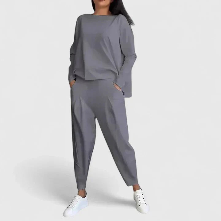 Cassandra Chic Relaxed Set