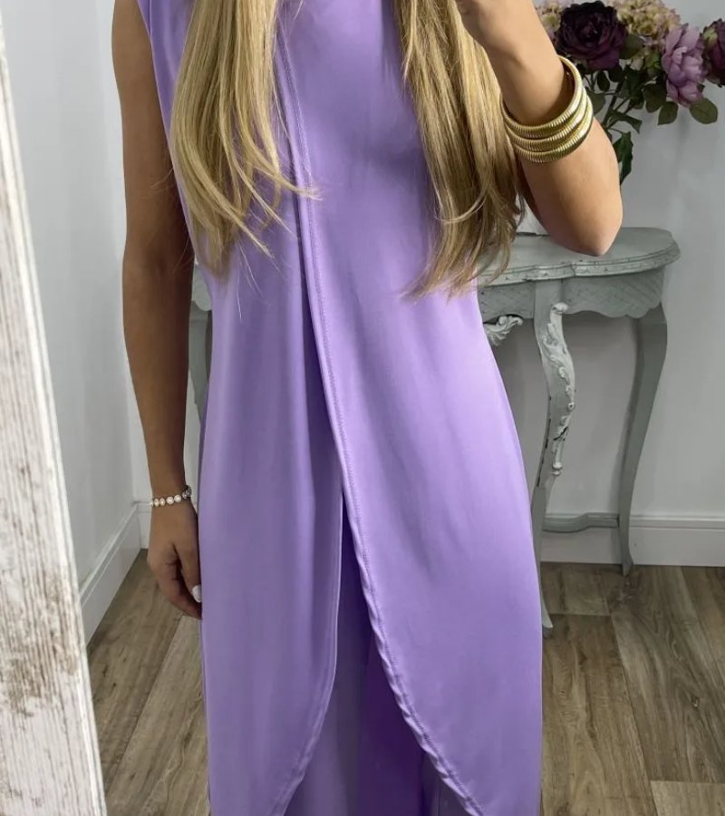Flavia Chic Sleeveless Set