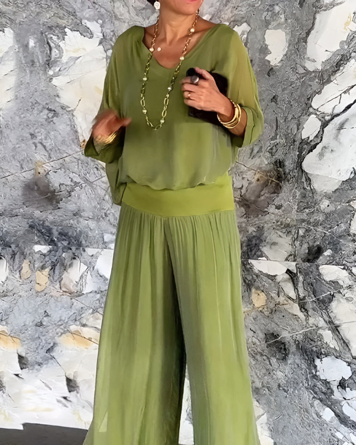 Claire Elegant Relaxed Set